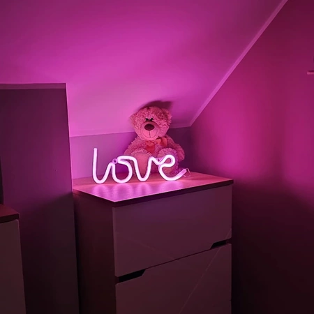 Lampka do pokoju dziecka dla nastolatka LOVE NEON LED na baterie