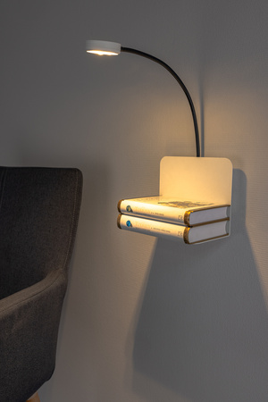 Lampa ścienna ARLES biała z małą półką 5851102
